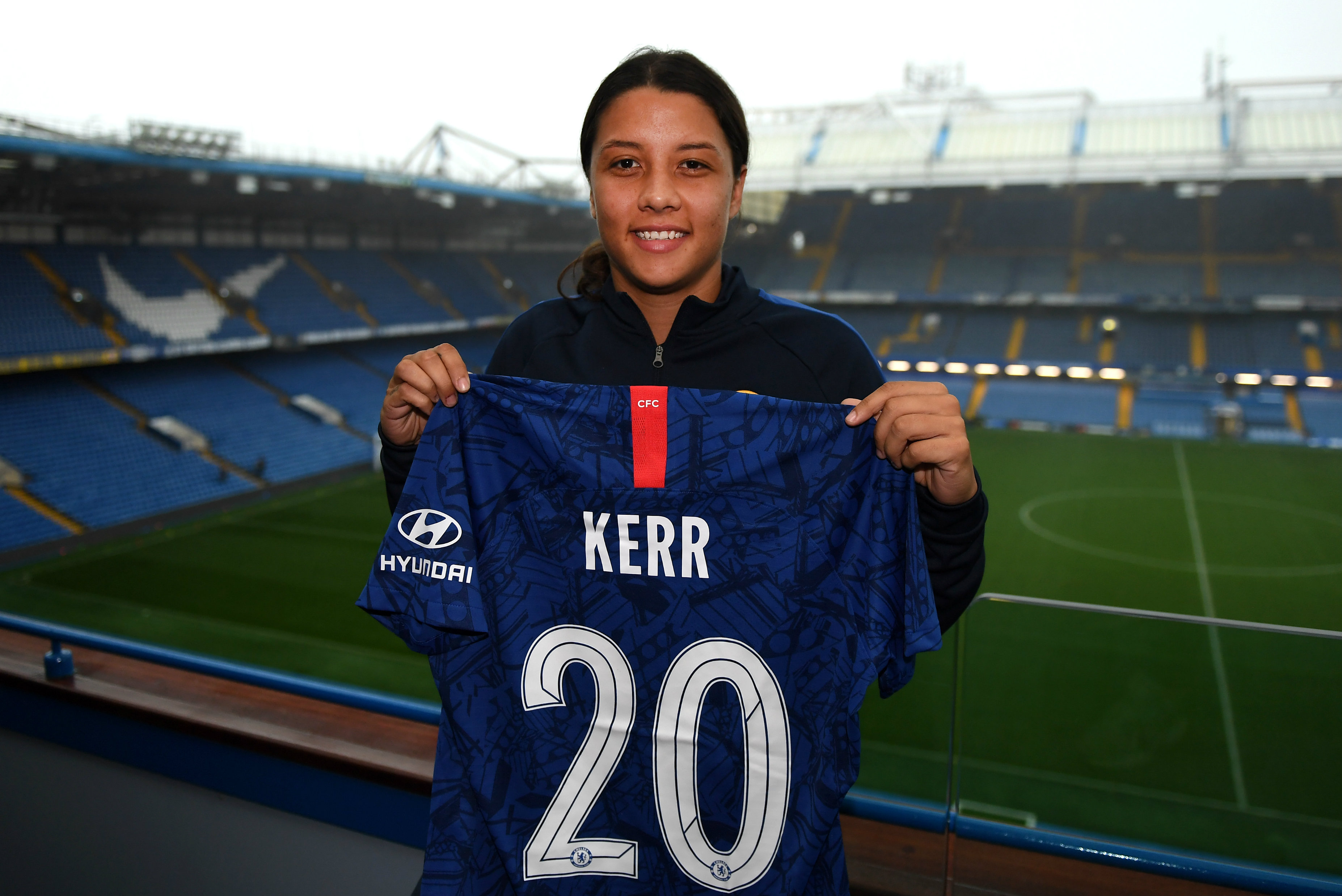 Sam Kerr with Chelsea jersey